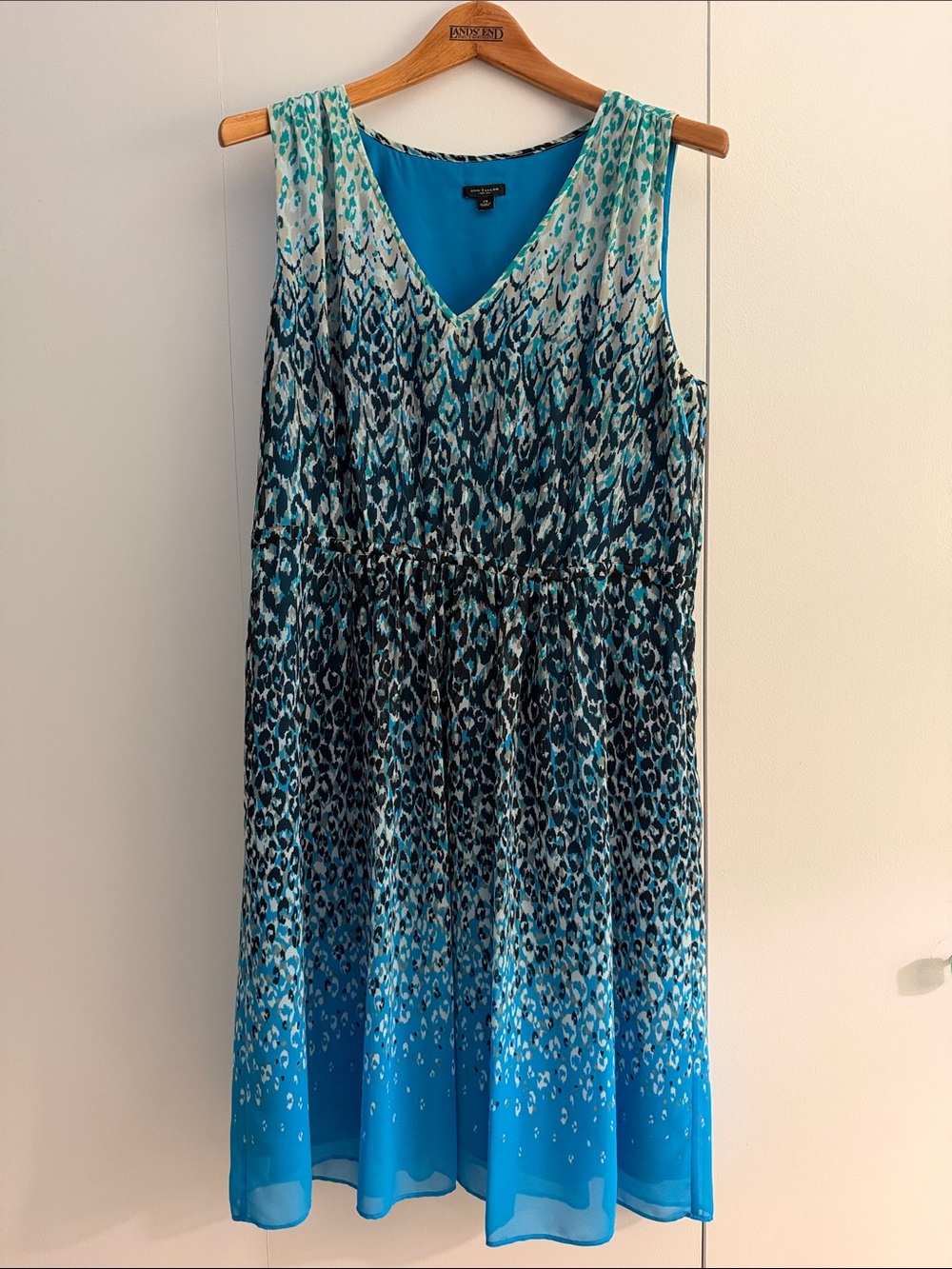 Ann Taylor Teal and Turquoise Ombre Sleeveless V-Neck Dress